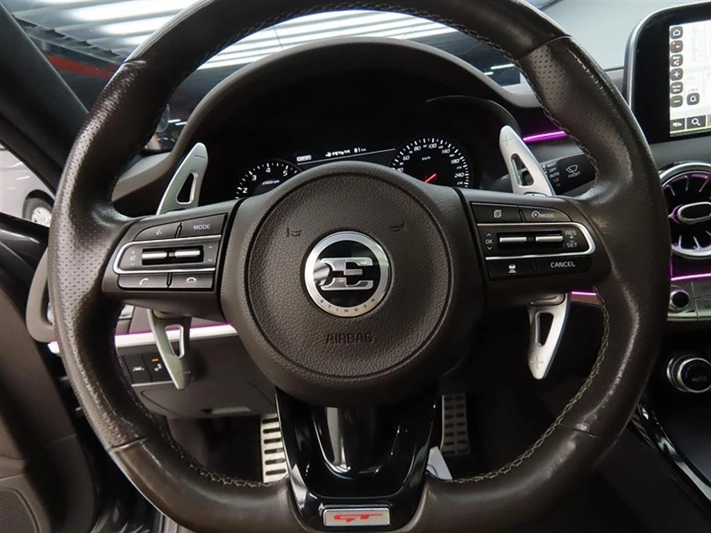 Kia Stinger GT 2WD Disi/Panorama/Line Assist/Обдухване/ HeadUp, снимка 8 - Автомобили и джипове - 55315000