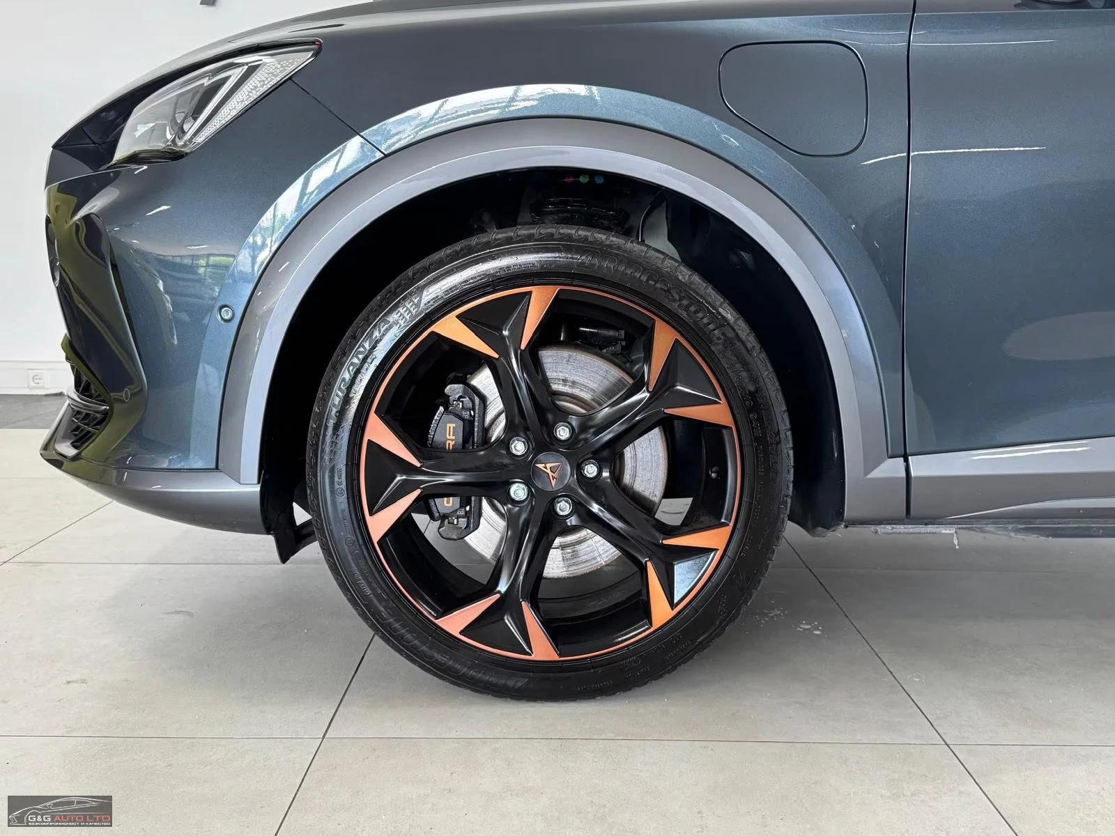 Cupra Formentor VZ/PHEV/1.4/245HP/360/PANO/DSG/CARPLAY/KLESS/660z, снимка 4 - Автомобили и джипове - 55448704