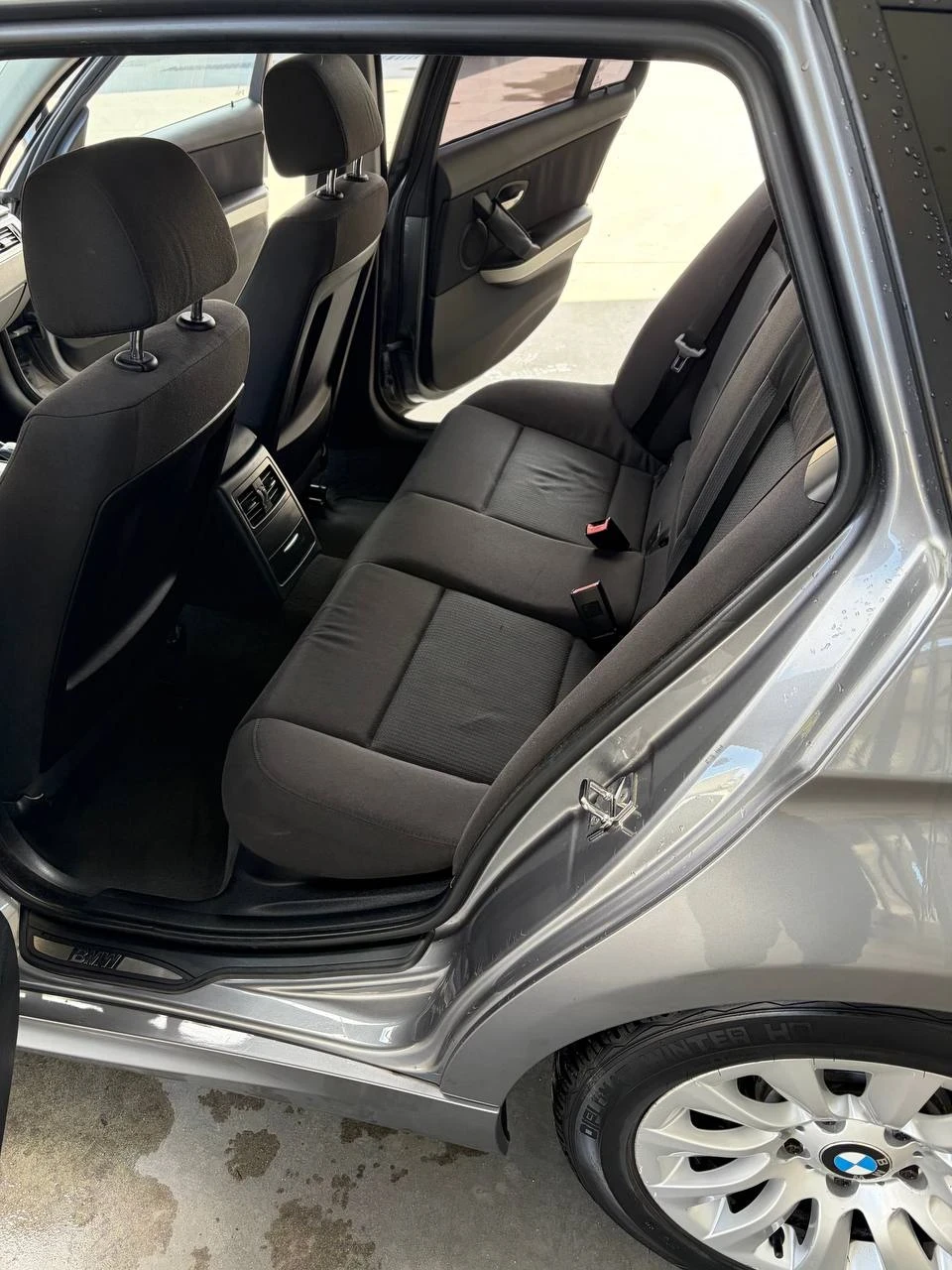 BMW 320, снимка 11 - Автомобили и джипове - 55560056