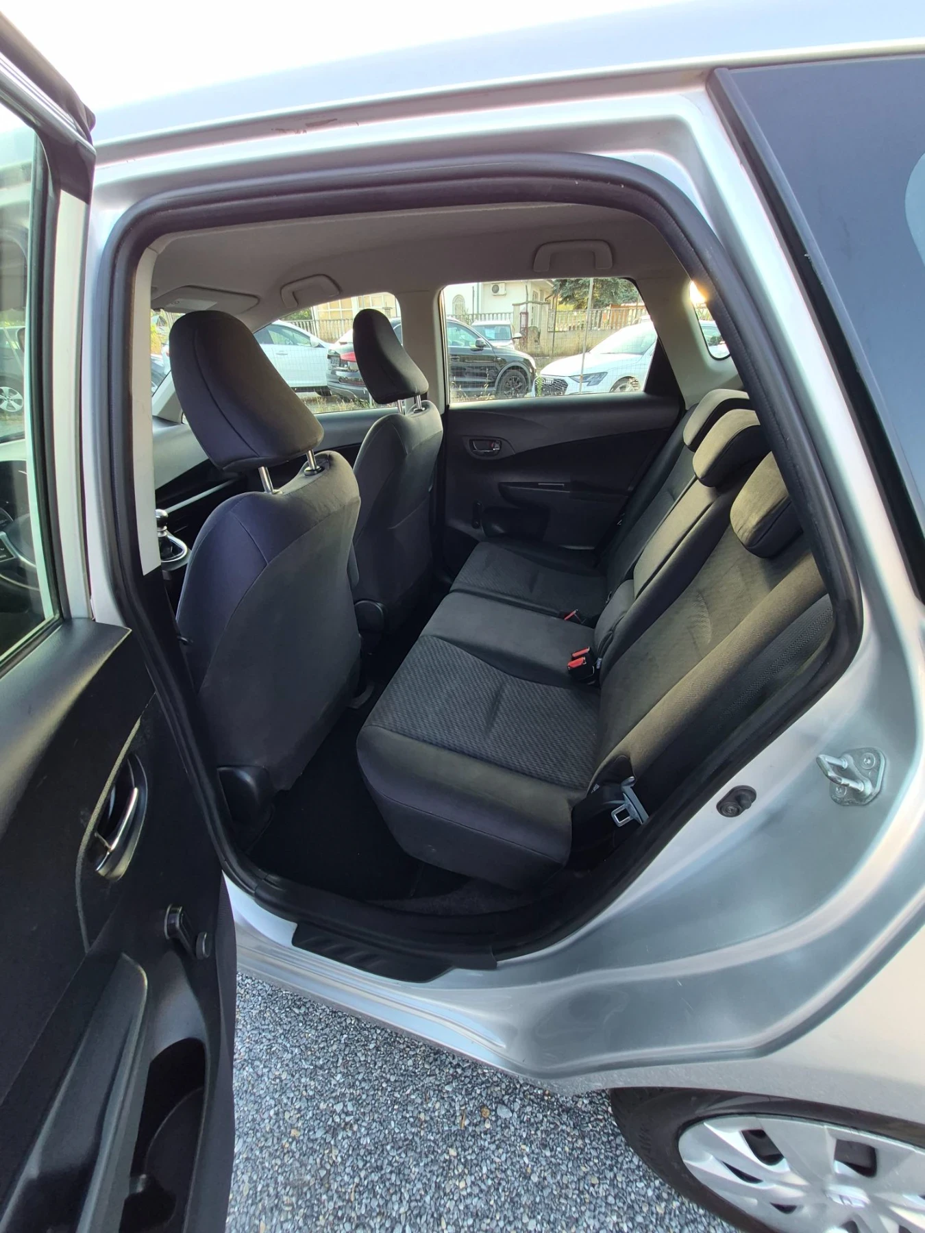 Toyota Verso S 1.4 D4D Evro 5, снимка 9 - Автомобили и джипове - 55892066