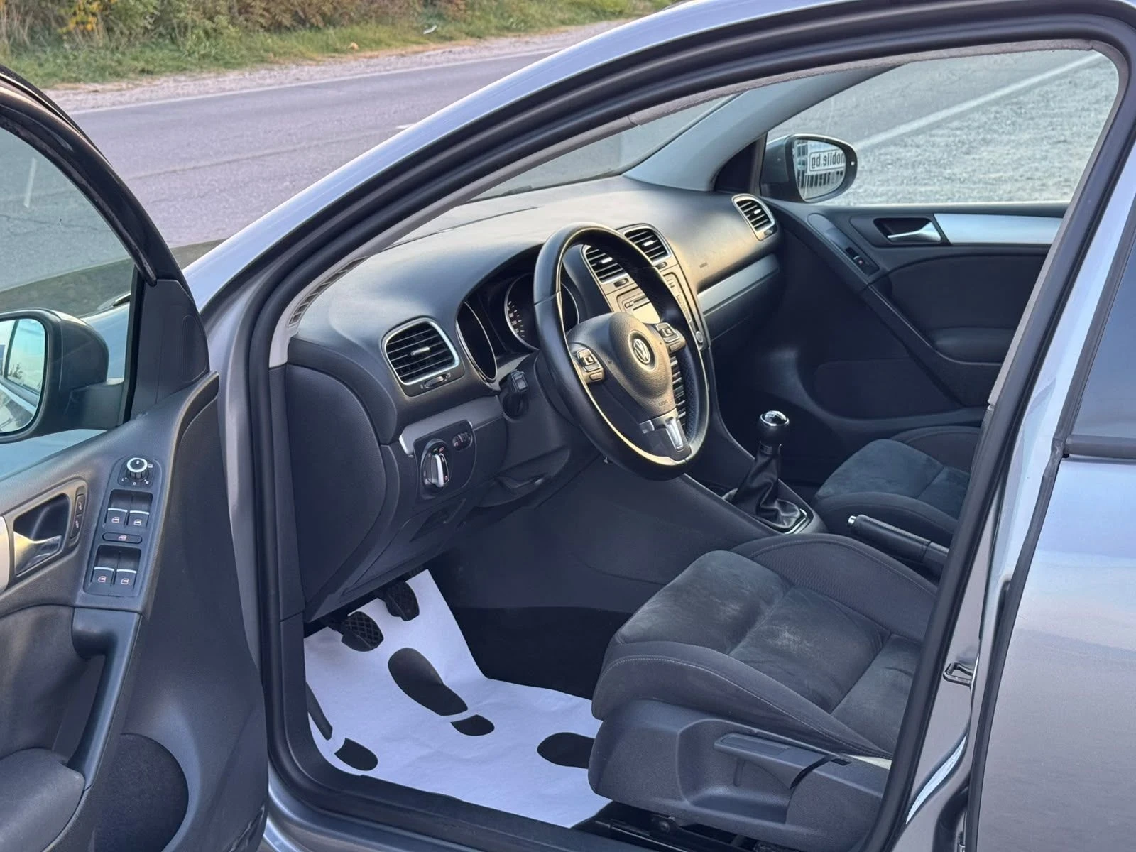 VW Golf 2.0TDI 110K.S..HLGHLINE | Mobile.bg � ����������� 9