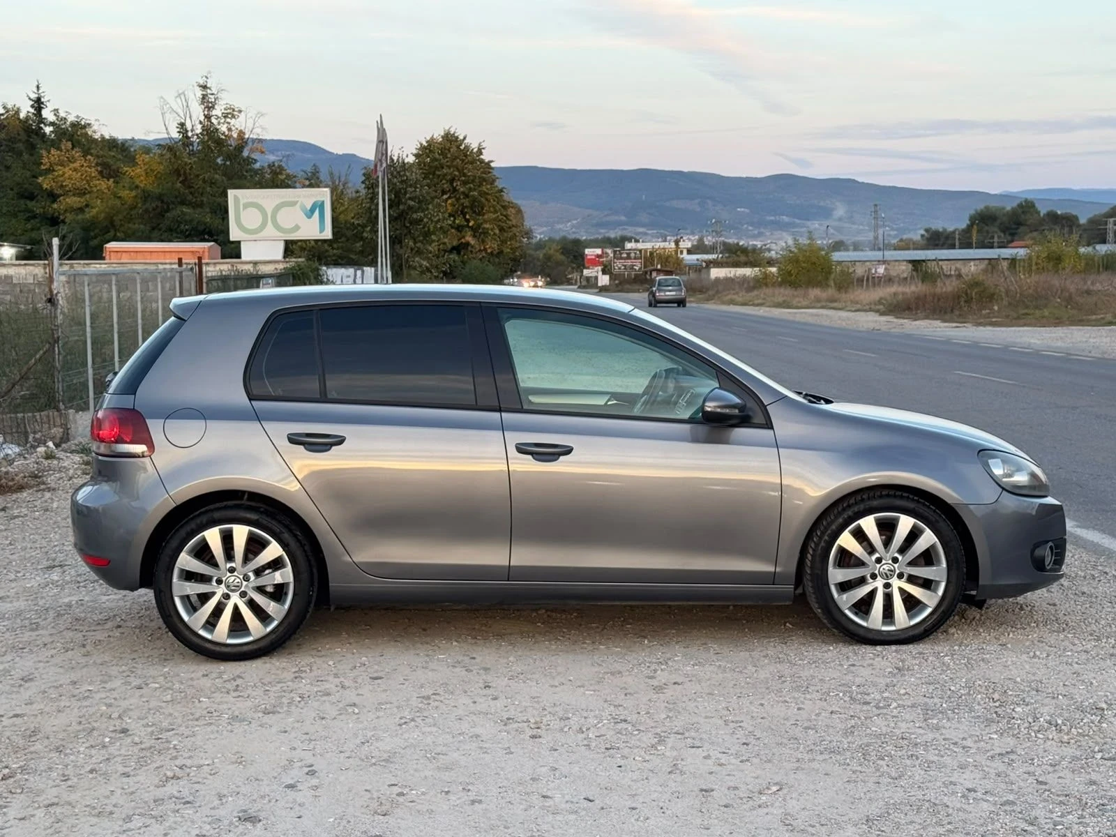 VW Golf 2.0TDI 110K.S..HLGHLINE | Mobile.bg � ����������� 6