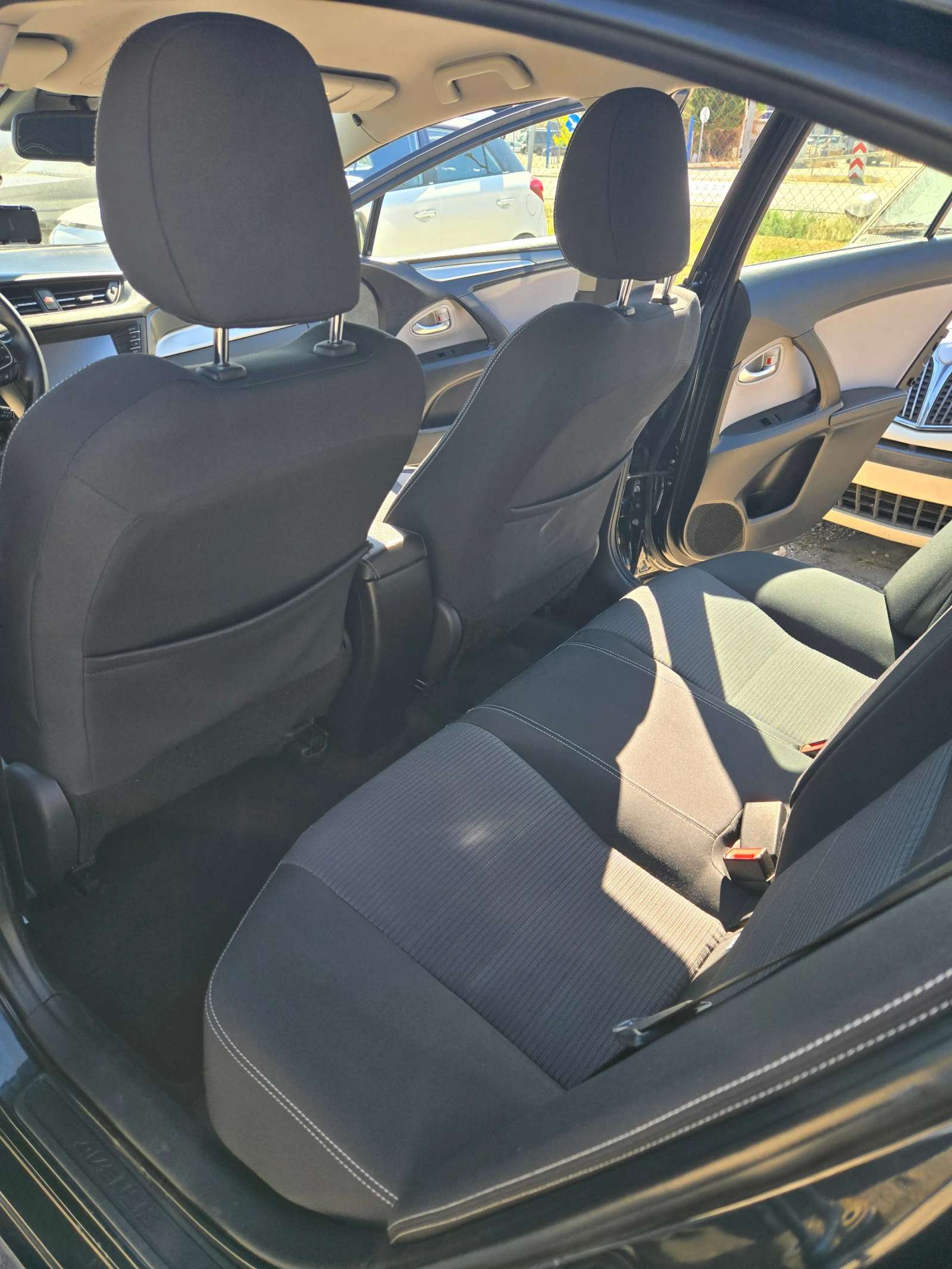 Toyota Avensis | Mobile.bg � ����������� 5
