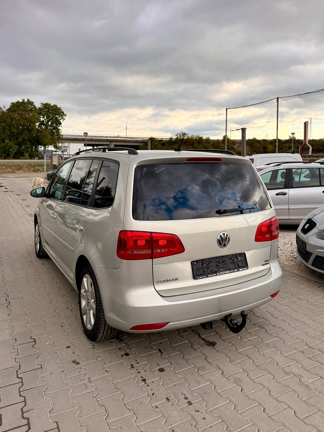 VW Touran 7�����* ���* ������* ������* 2 �����*  | Mobile.bg � ����������� 10