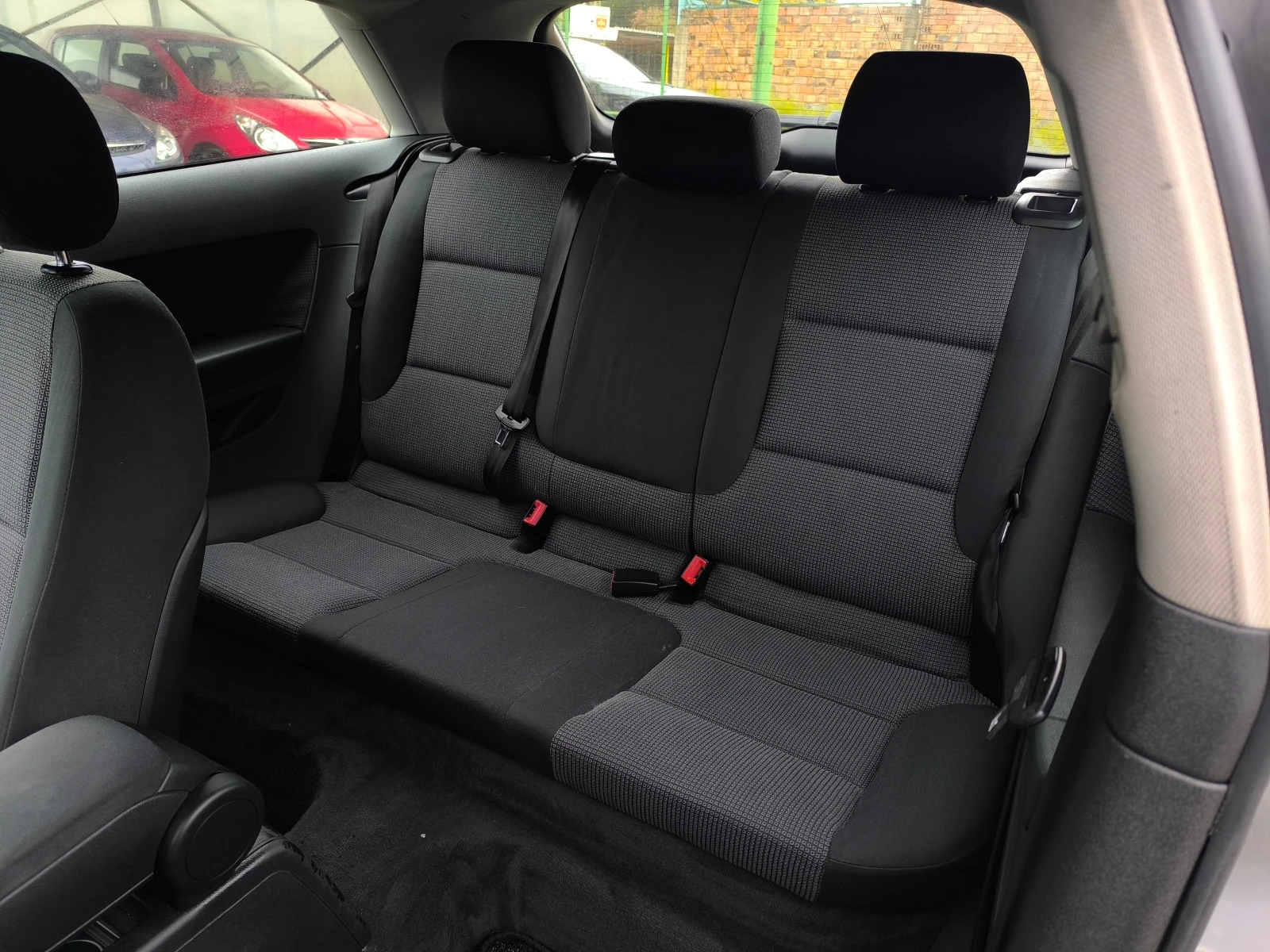 Audi A3 -2.0TDI-140��-6 ��������-�����������- | Mobile.bg � ����������� 12