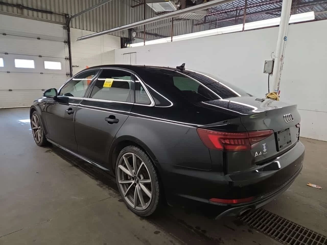 Audi A4 * PROGRESSIV * S LINE * CARFAX * , снимка 4 - Автомобили и джипове - 56622320