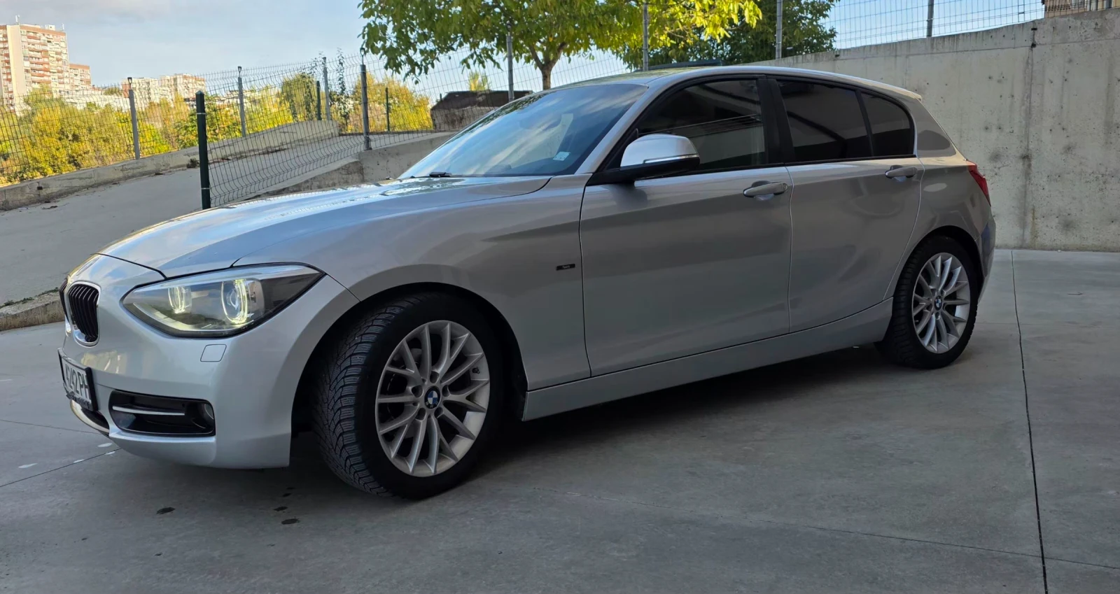 BMW 120, снимка 3 - Автомобили и джипове - 56646430