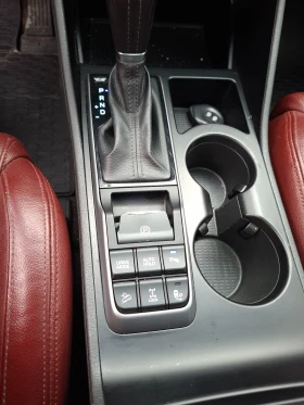 Hyundai Tucson 2.0CRDI  Bсички екстри, 4х4, Панорама, Обдухване, снимка 12