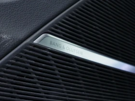 Audi Q8 55 TFSIe Pro Line S, снимка 14