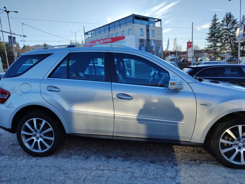 Mercedes-Benz ML 350 CDI/GrandEdition/4M/NAVI, снимка 7 - Автомобили и джипове - 43571782