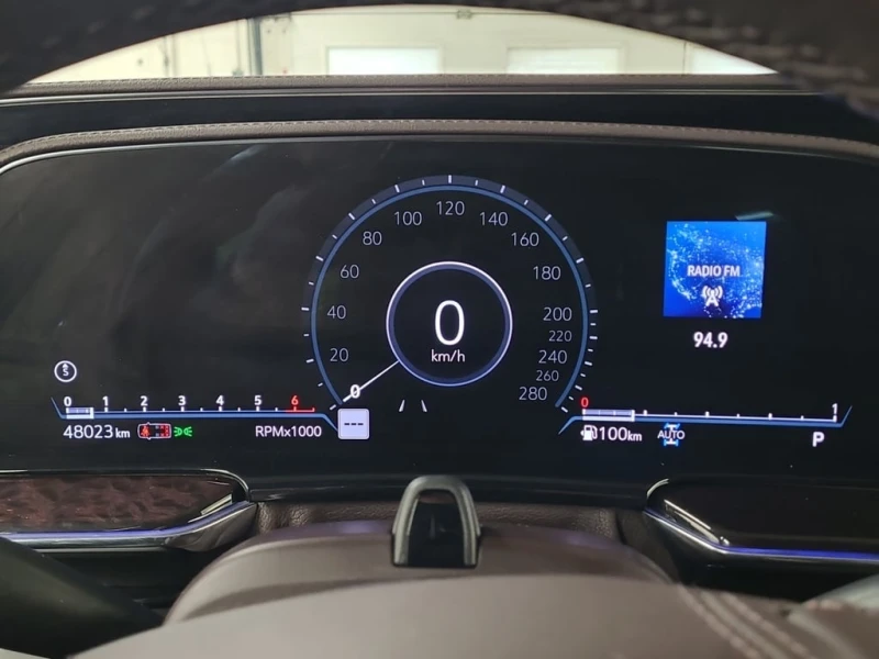 Cadillac Escalade * 4WD SPORT PLATINUM * CARFAX * БЕЗ ПЪРВОНАЧАЛНА В, снимка 9 - Автомобили и джипове - 53052897