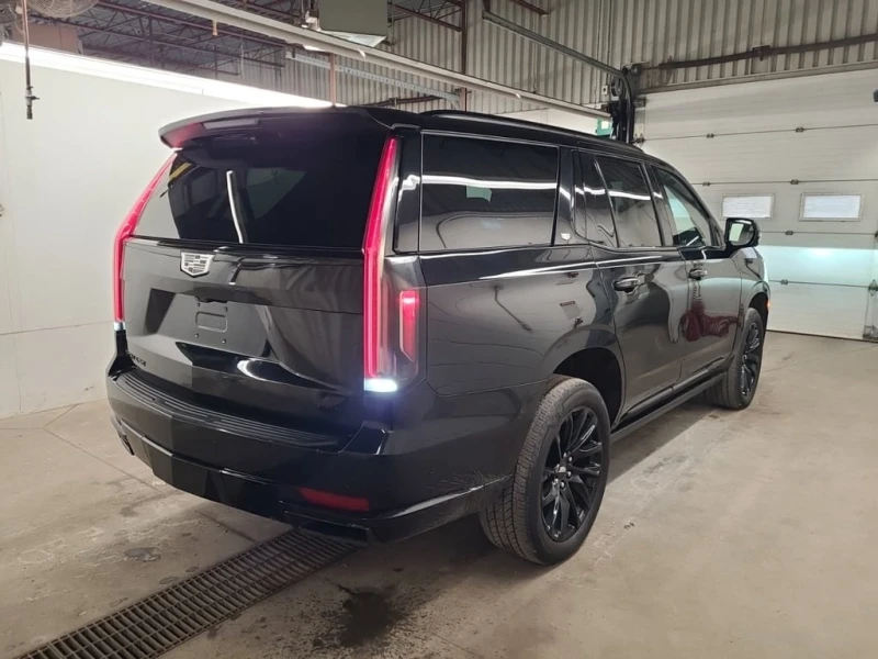 Cadillac Escalade * 4WD SPORT PLATINUM * CARFAX * БЕЗ ПЪРВОНАЧАЛНА В, снимка 3 - Автомобили и джипове - 53052897