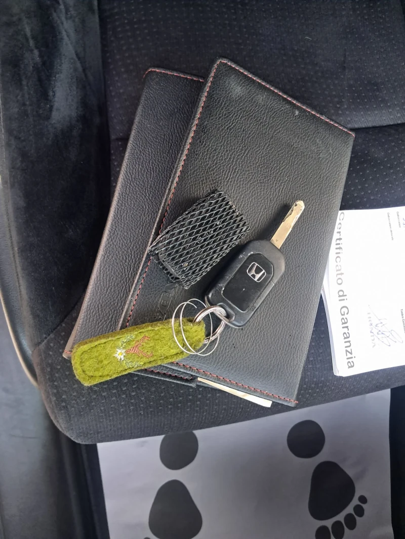 Honda Cr-v 2.2 150к.с 4х4 210000км Навигация От Италия, снимка 16 - Автомобили и джипове - 53168414