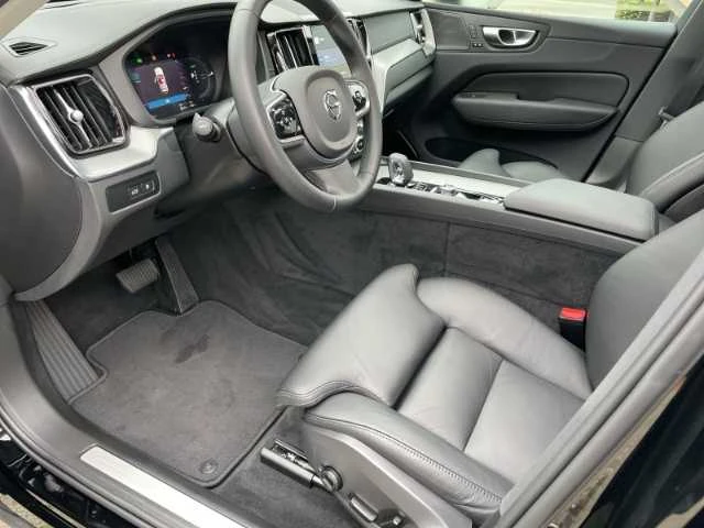 Volvo XC60 T8, снимка 7 - Автомобили и джипове - 48411804