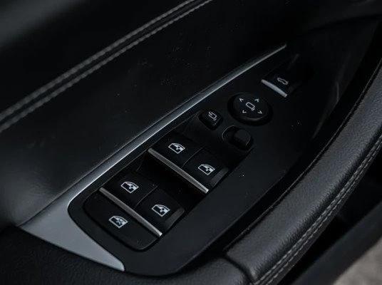 BMW X3 XDRIVE * * CARFAX * * АВТОКРЕДИТ * *  - изображение 10