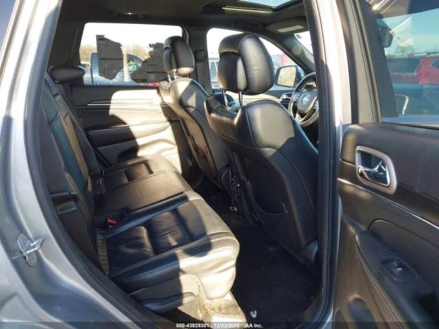 Jeep Grand cherokee LIMITED* 3.6* V6* 8ZF* ПОДГРЕВ* КАМЕРА* КЕЙЛЕС, снимка 11 - Автомобили и джипове - 53033879