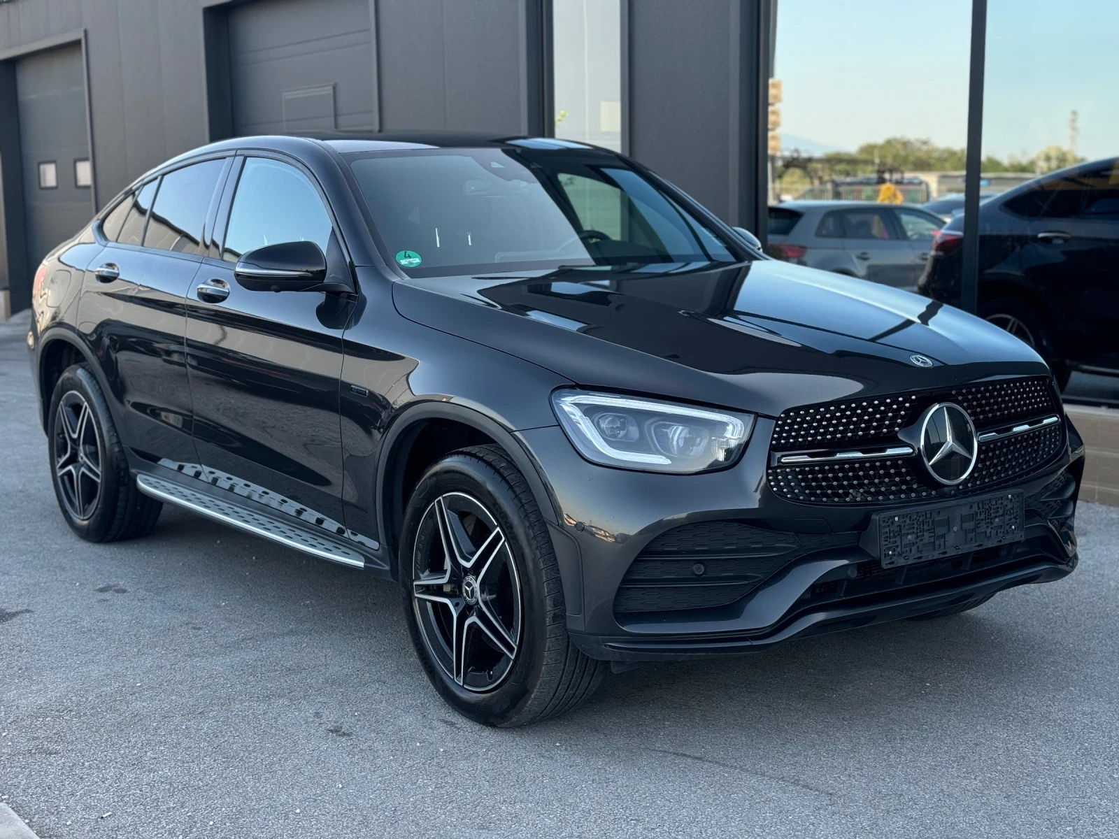 Mercedes-Benz GLC 300 4MATIC AMG plug in hybrid, снимка 1