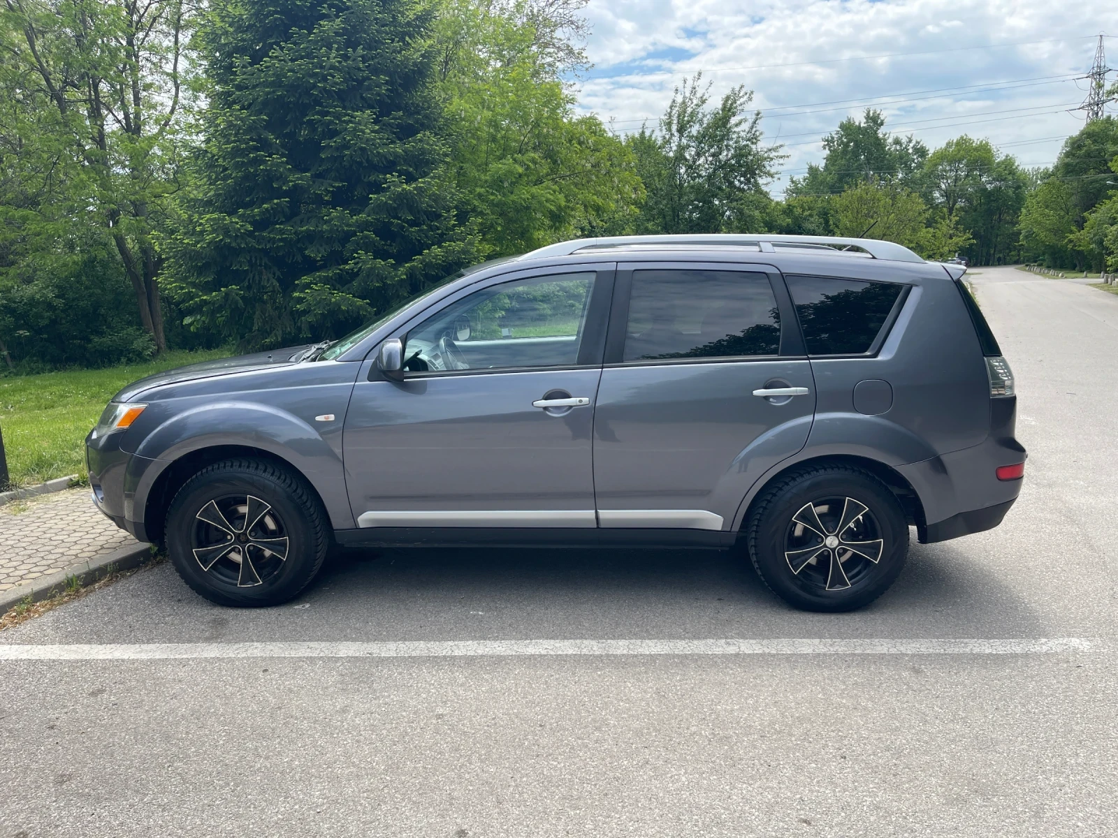 Mitsubishi Outlander  - изображение 6