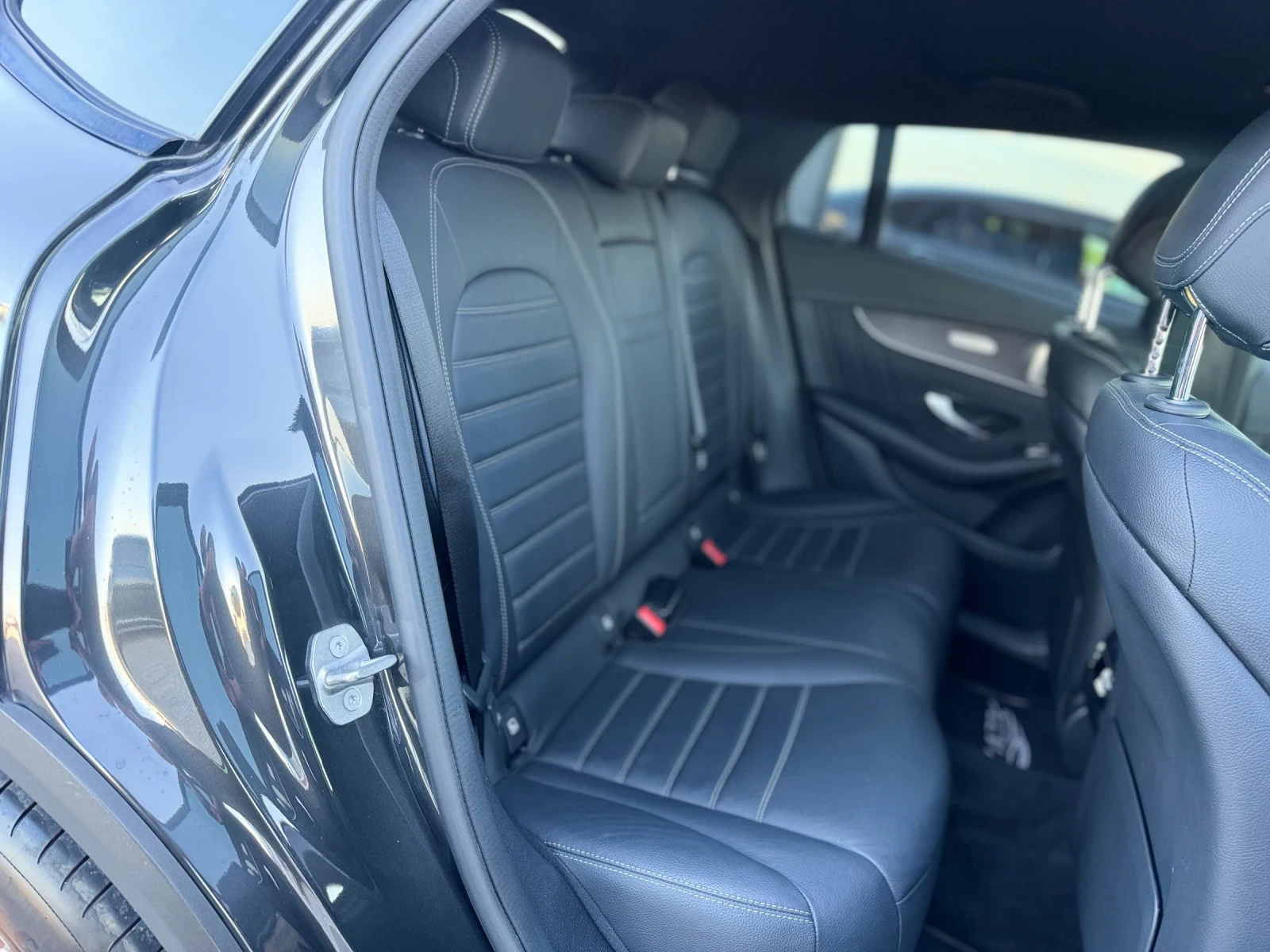 Mercedes-Benz GLC 300 4MATIC AMG plug in hybrid | Mobile.bg   13