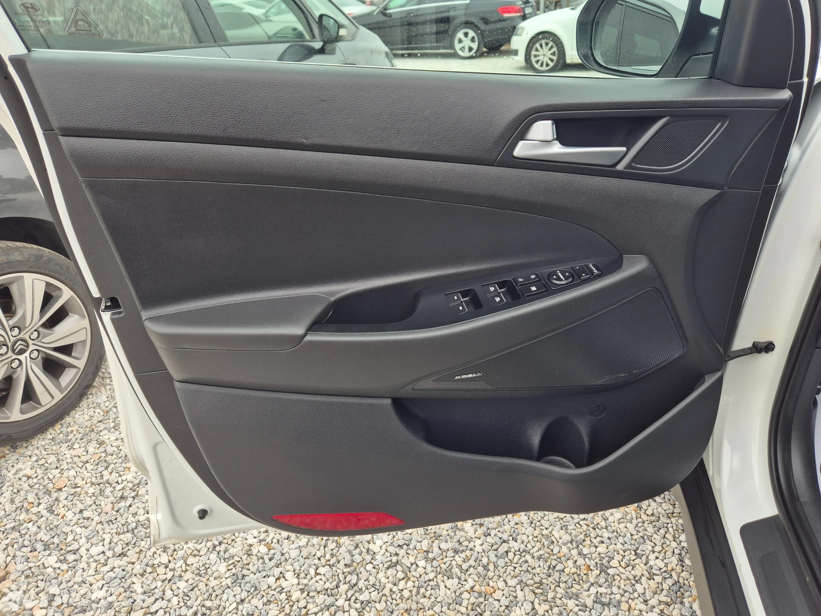 Hyundai Tucson Restyling Automatik - изображение 8
