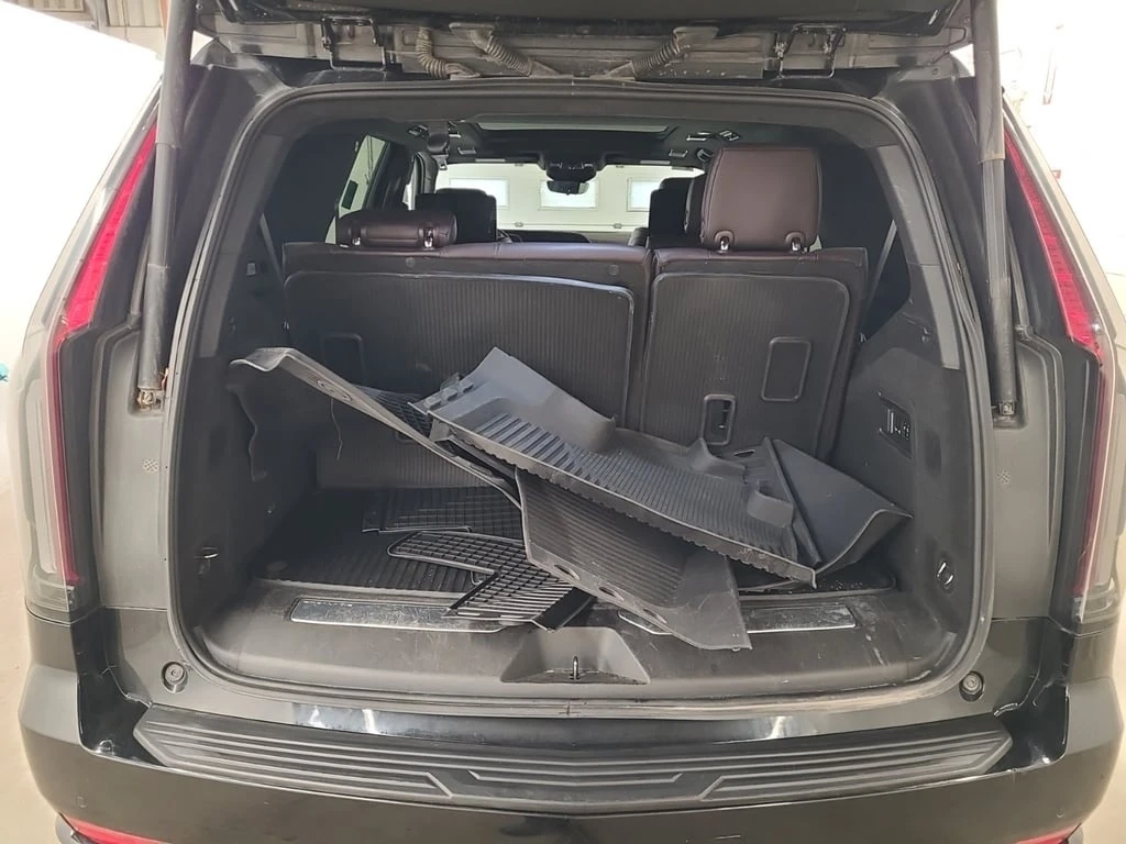 Cadillac Escalade * 4WD SPORT PLATINUM * CARFAX * ��� ������������ � | Mobile.bg � ����������� 16