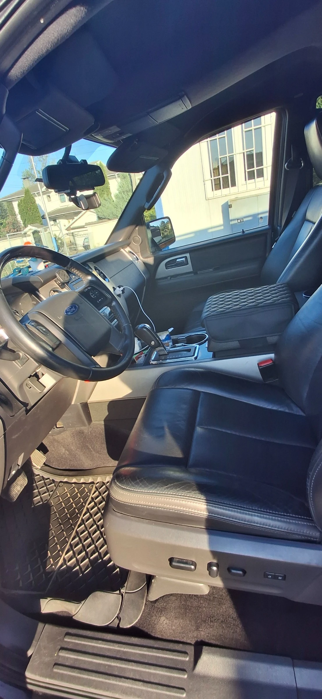 Ford Expedition XLT | Mobile.bg � ����������� 12