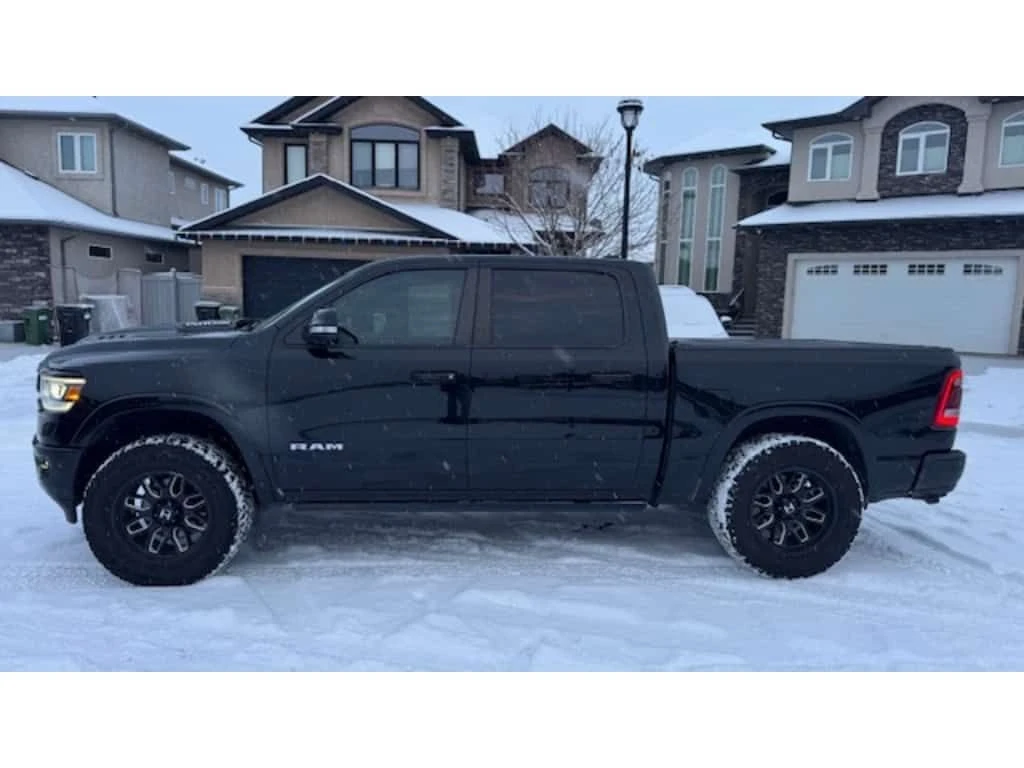 Dodge RAM 1500 * Laramie 4x4 Crew Cab 5'7" Box DIESEL * C - изображение 9