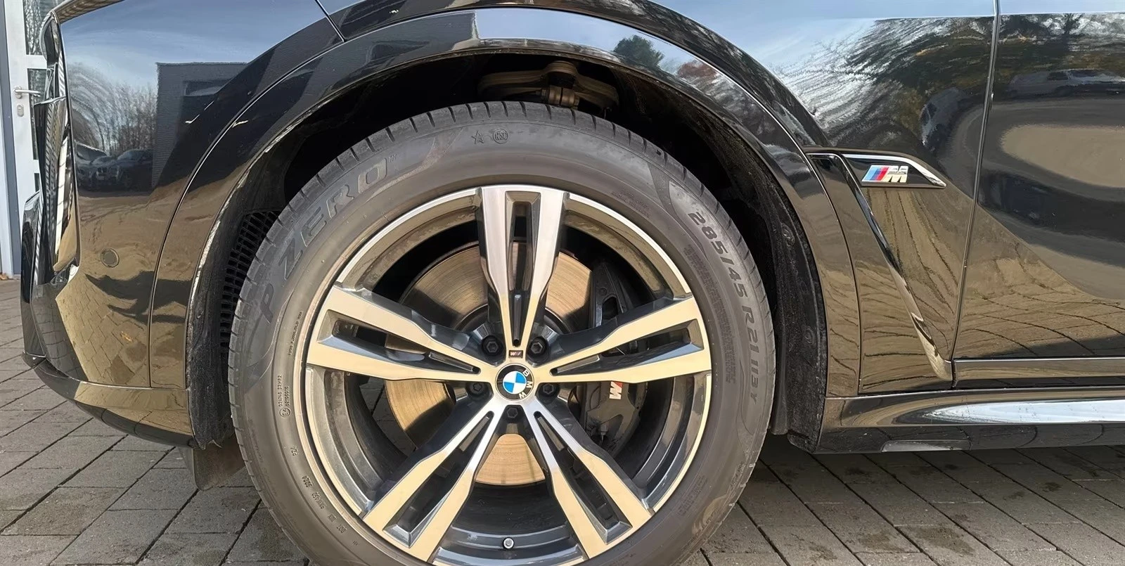 BMW X7 M60i XDRIVE HEAD UP PANORAMA H/K, снимка 4 - Автомобили и джипове - 53879813