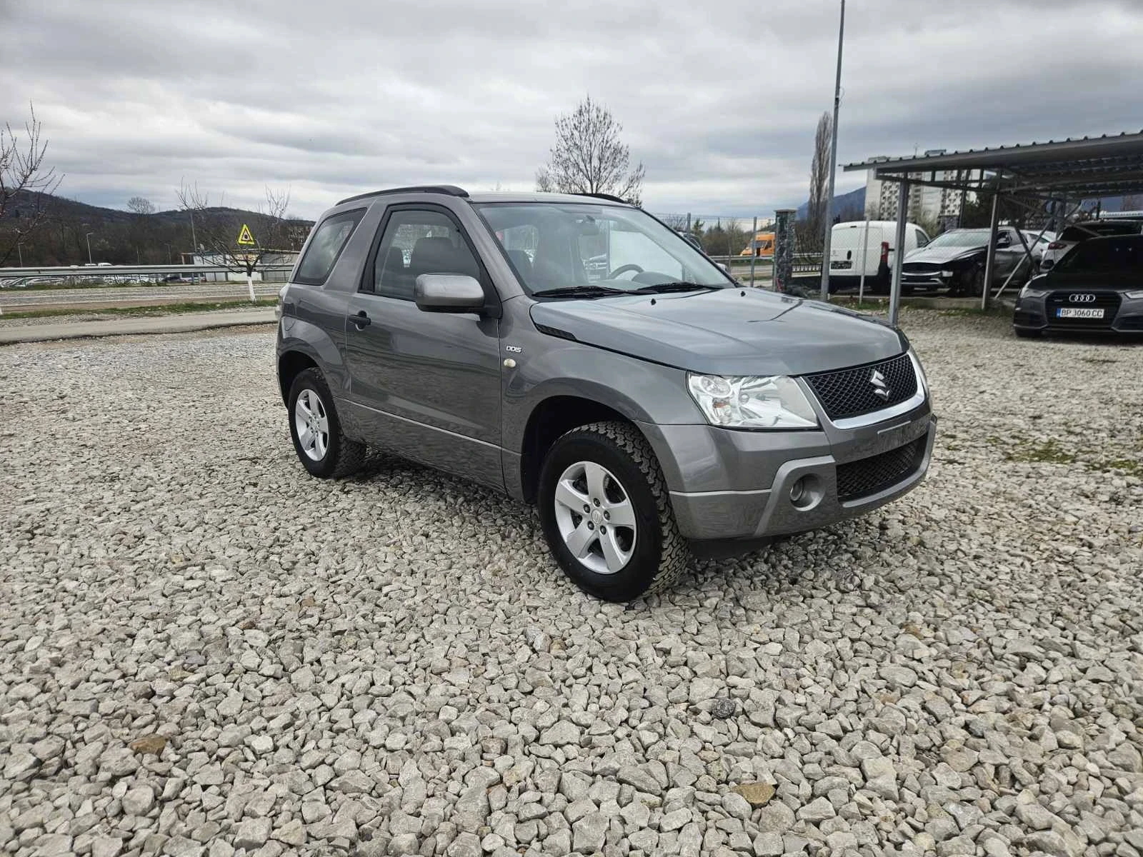 Suzuki Grand vitara 1.9 DDIS TOP!!! ITALY, снимка 7 - Автомобили и джипове - 54032455