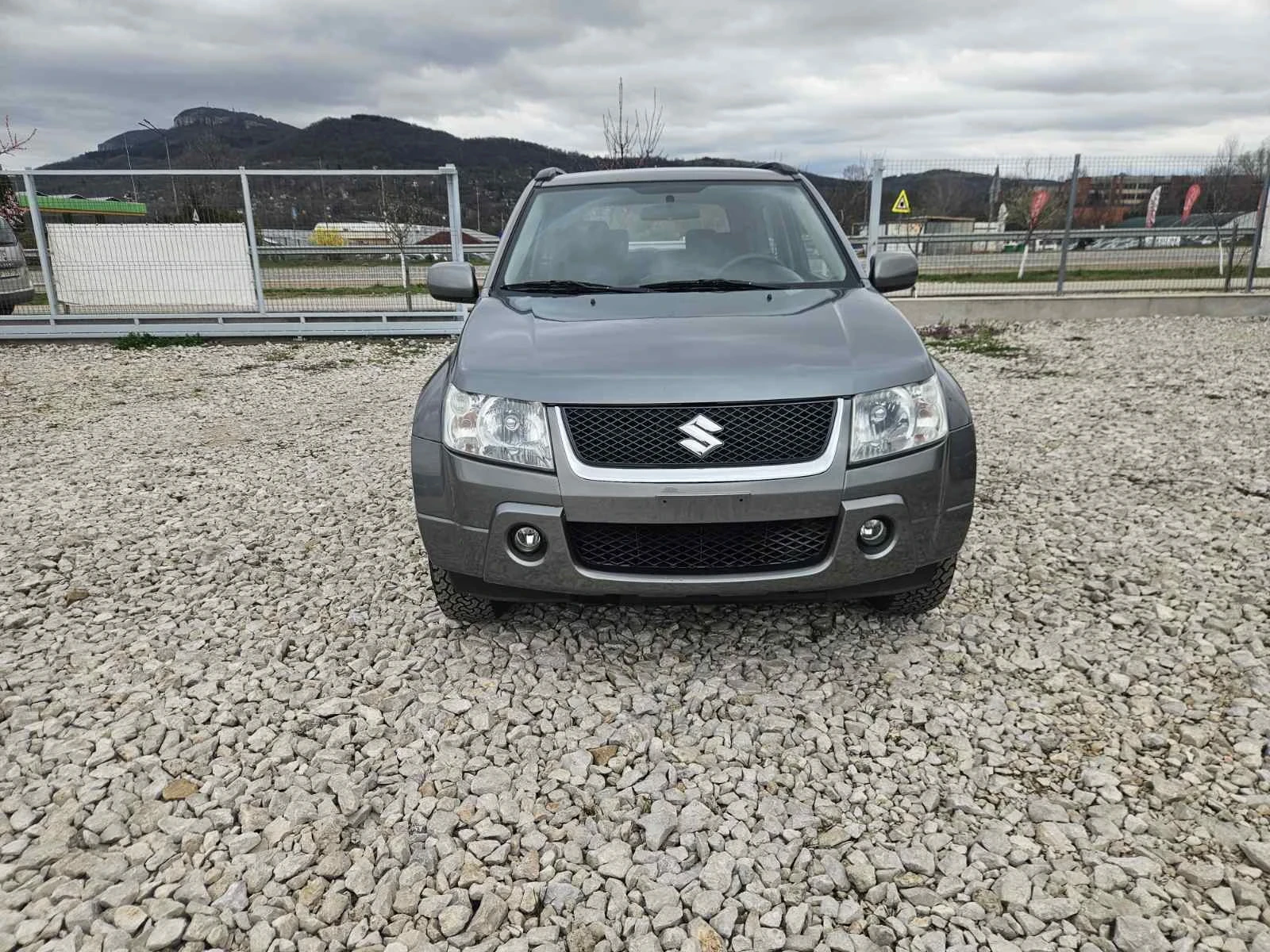 Suzuki Grand vitara 1.9 DDIS TOP!!! ITALY, снимка 8 - Автомобили и джипове - 54032455