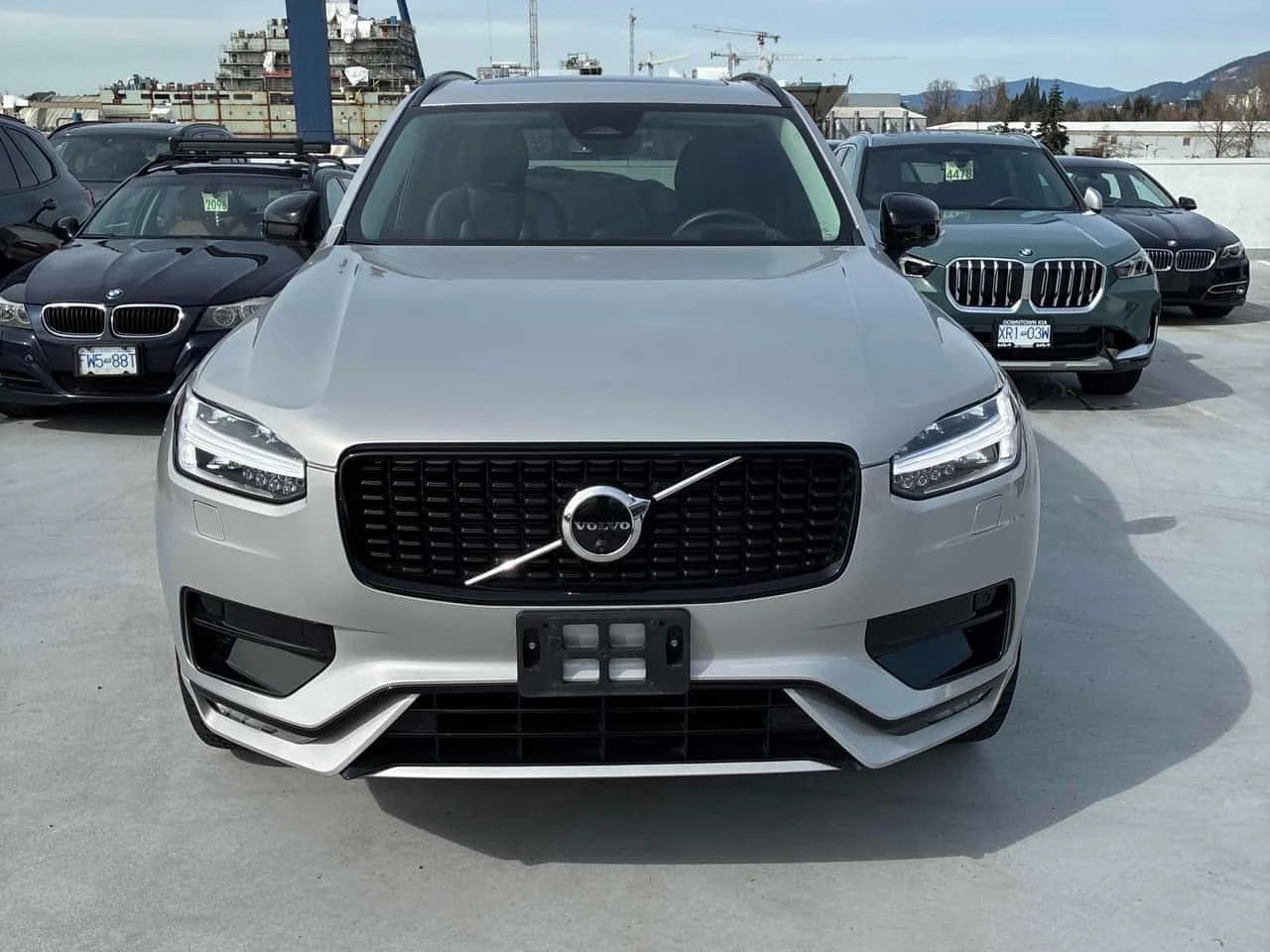 Volvo Xc90 Ultimate Dark Theme/360/DISTRONIC/ГУМИ С ДЖАНТИ , снимка 6 - Автомобили и джипове - 54053245
