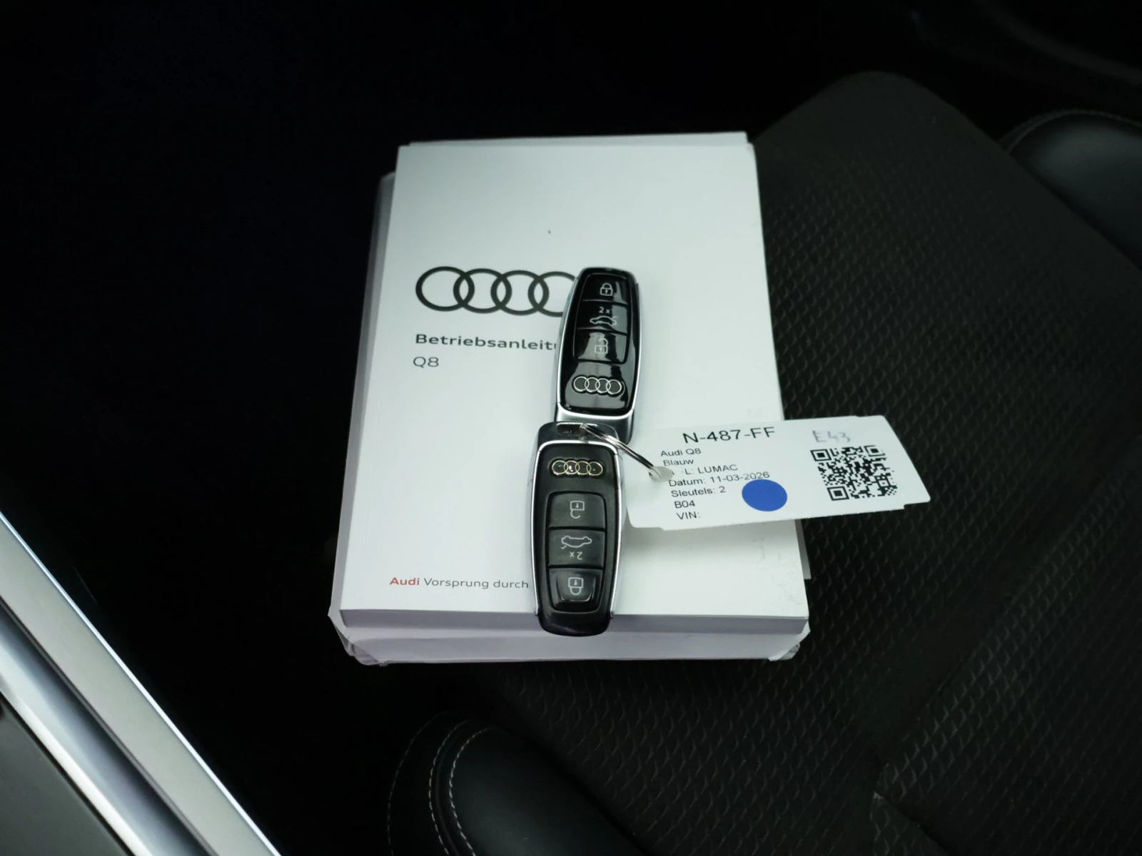 Audi Q8 55 TFSIe Pro Line S, снимка 17 - Автомобили и джипове - 54148253