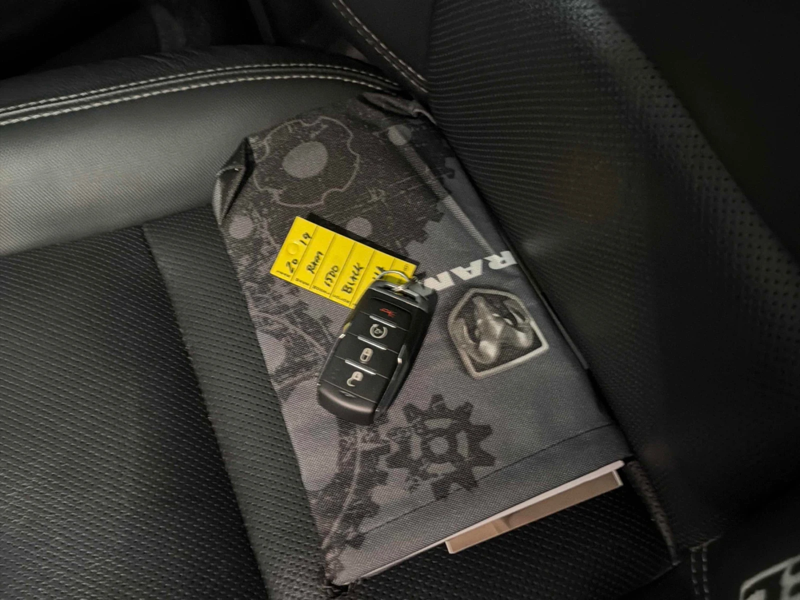 Dodge RAM 1500 Rebel, снимка 11 - Автомобили и джипове - 54271025