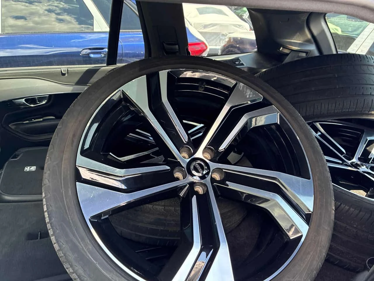 Volvo Xc90 R Design  CARFAX, снимка 12 - Автомобили и джипове - 54663290
