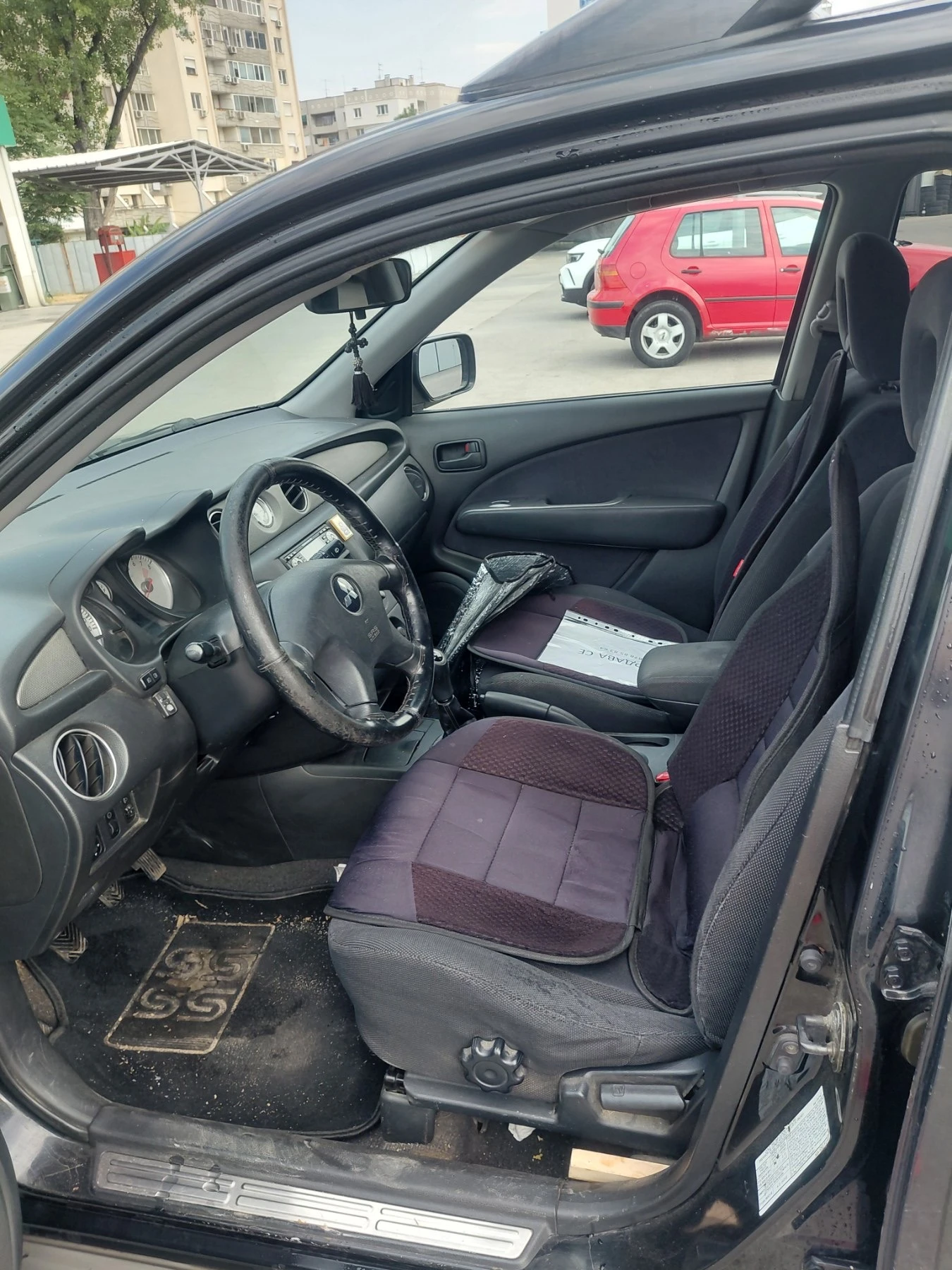 Mitsubishi Outlander, снимка 9 - Автомобили и джипове - 55087593