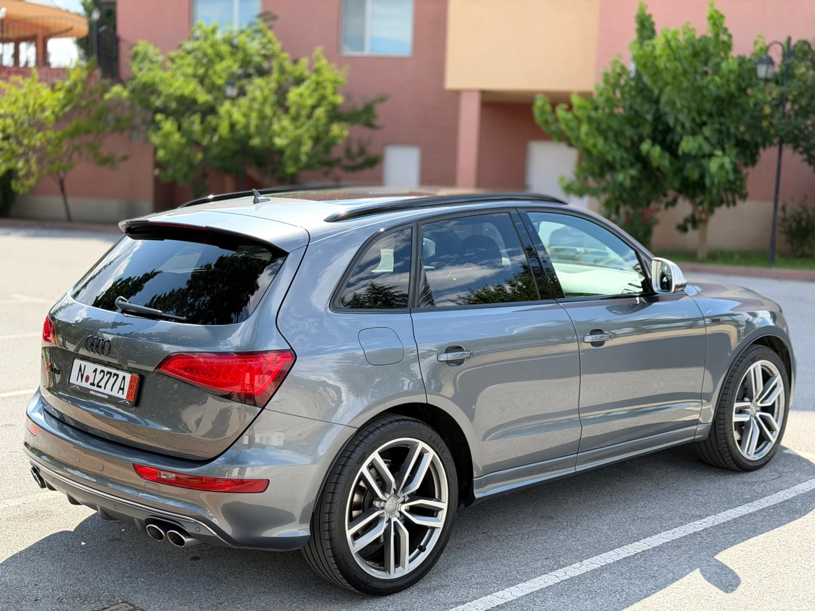 Audi Q5  SQ5 3.0BITDI/B&O/Дистроник/Carbon/Keyless, снимка 5 - Автомобили и джипове - 55504867