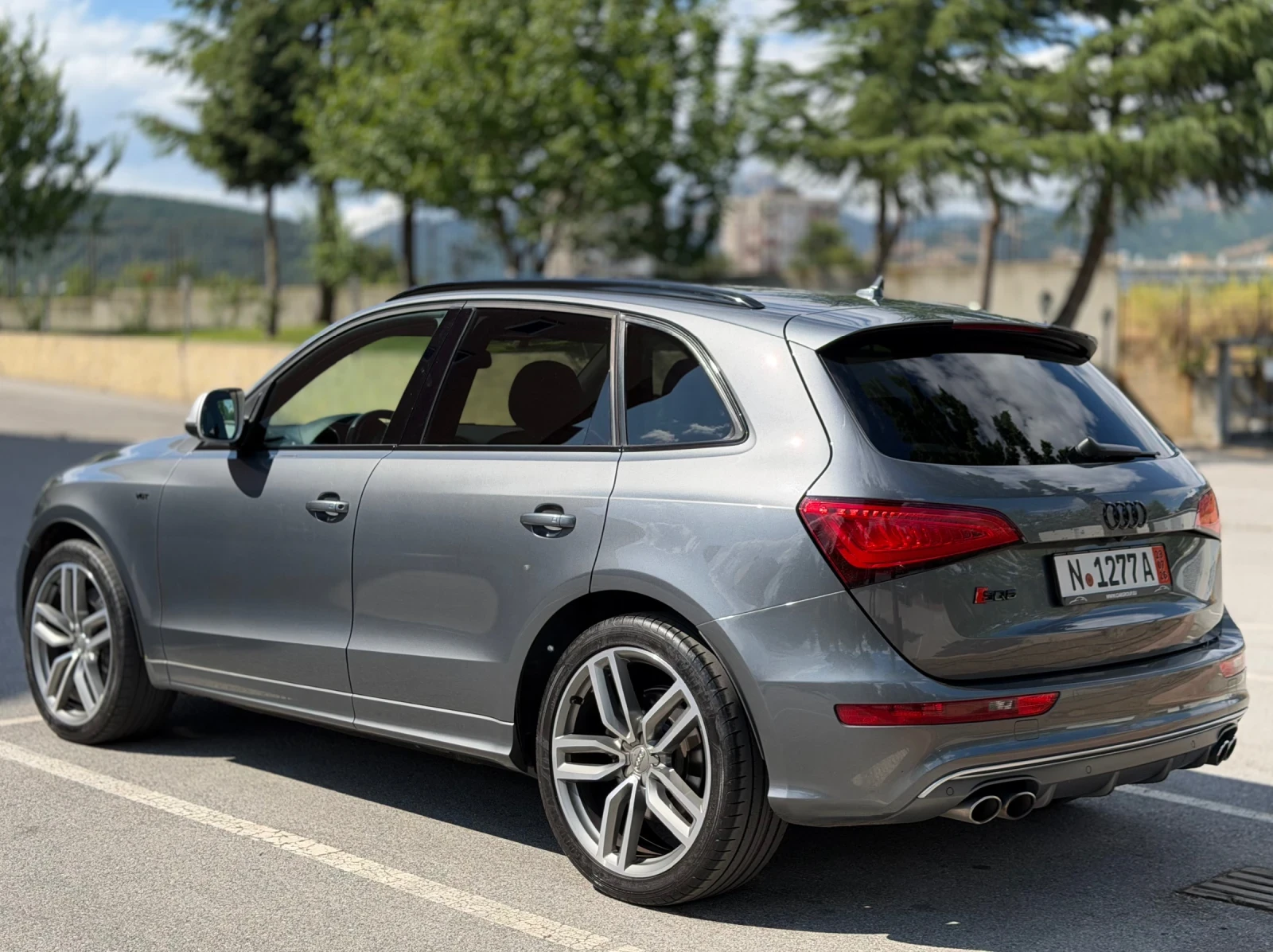 Audi Q5  SQ5 3.0BITDI/B&O/Дистроник/Carbon/Keyless, снимка 3 - Автомобили и джипове - 55504867