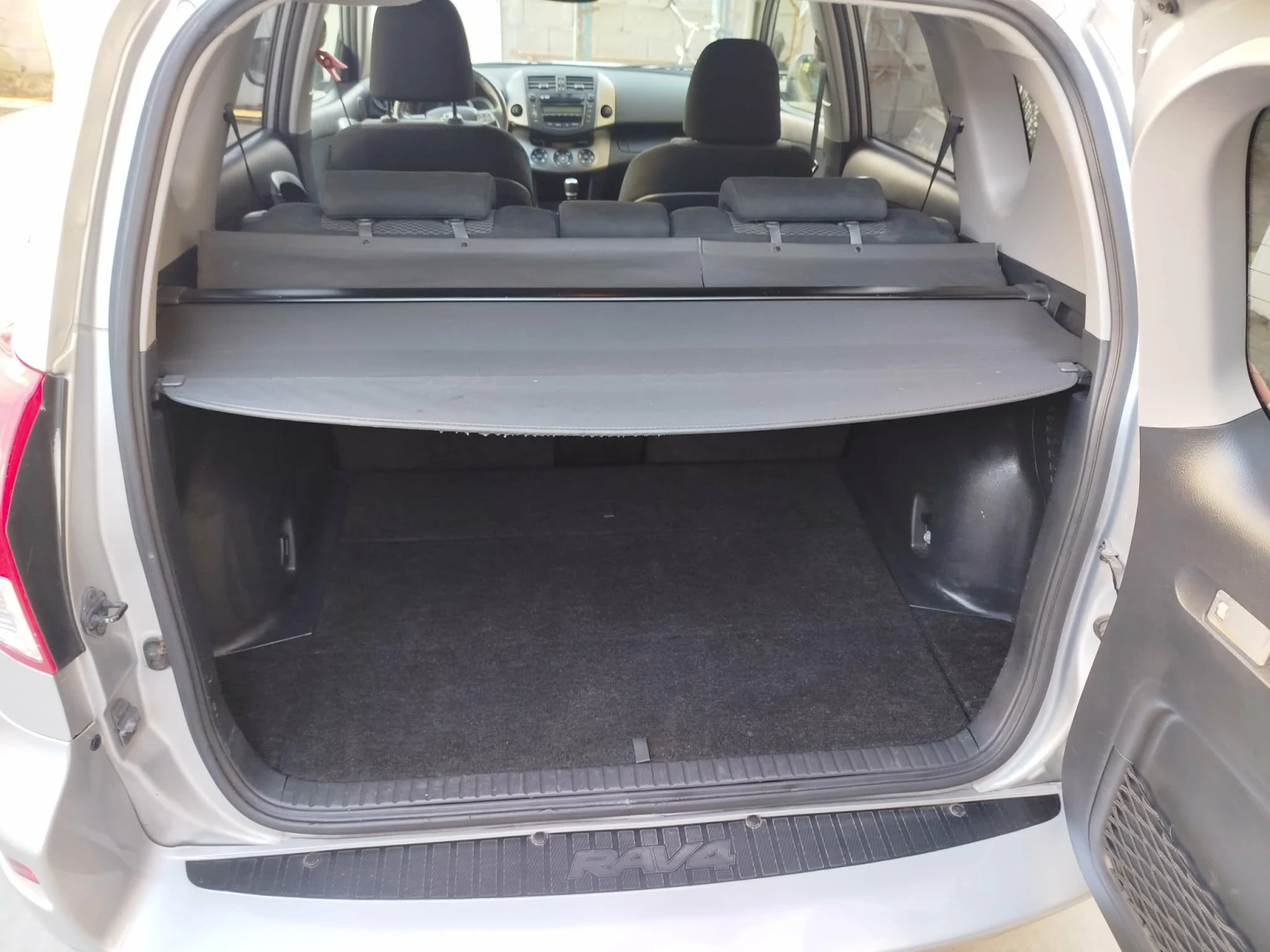 Toyota Rav4, снимка 13 - Автомобили и джипове - 55577549
