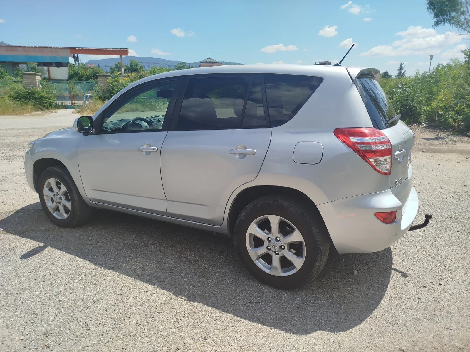 Toyota Rav4, снимка 3 - Автомобили и джипове - 55577549
