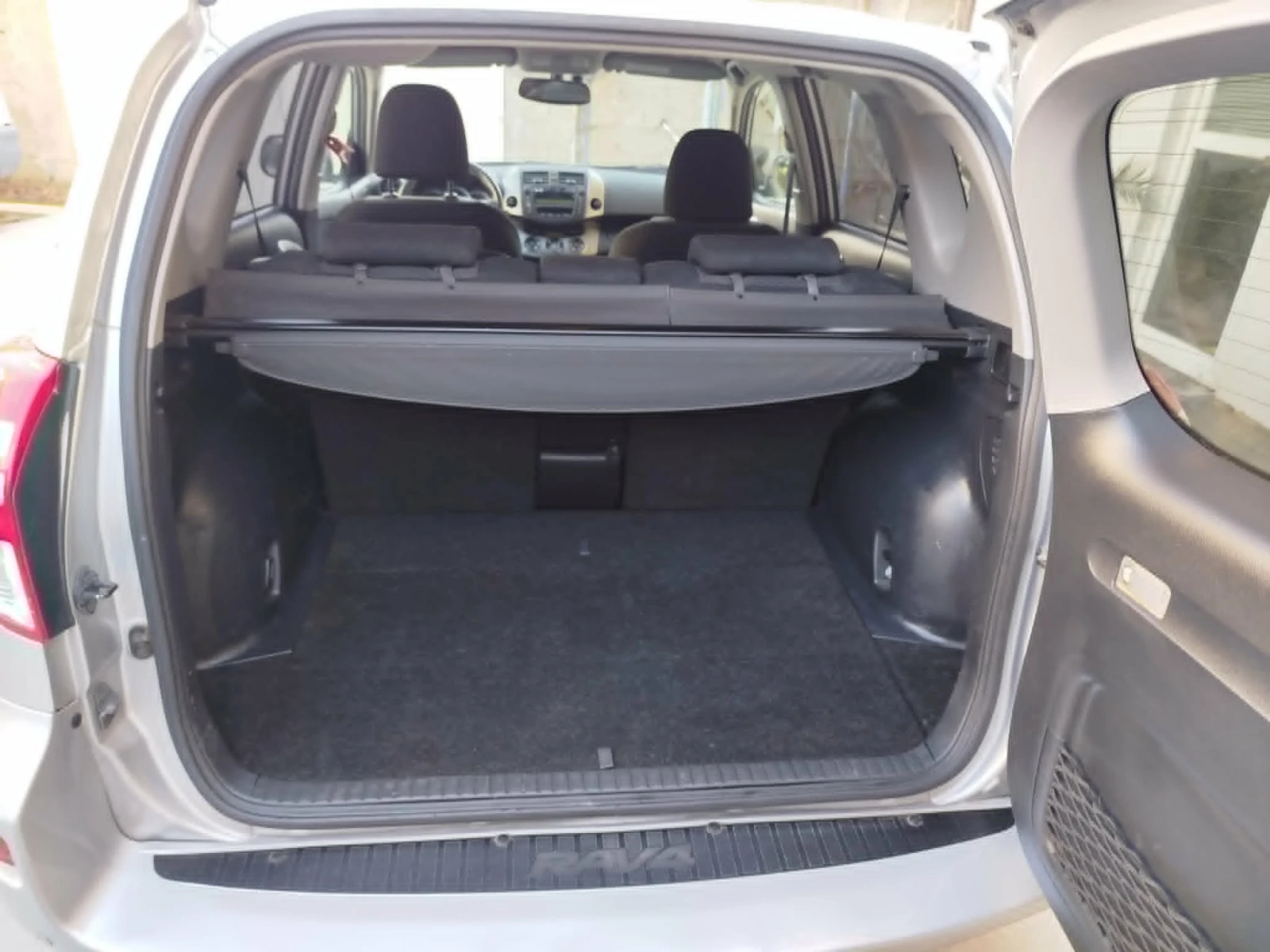 Toyota Rav4, снимка 12 - Автомобили и джипове - 55577549