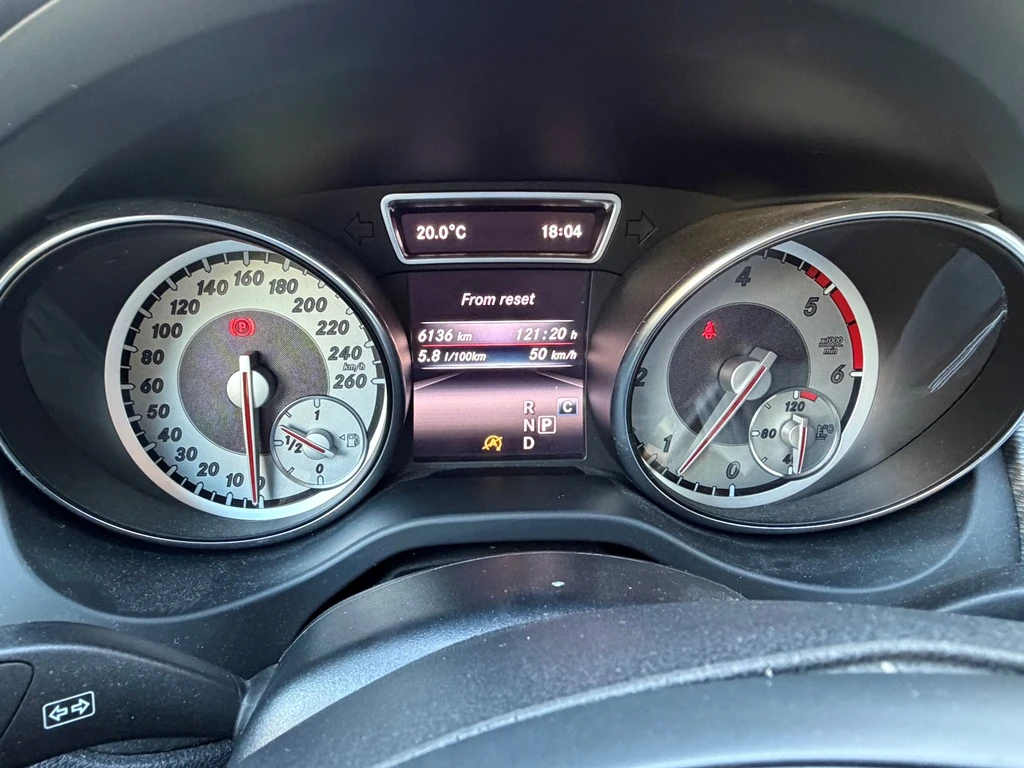 Mercedes-Benz GLA 200 4MATIC, снимка 6 - Автомобили и джипове - 56142061