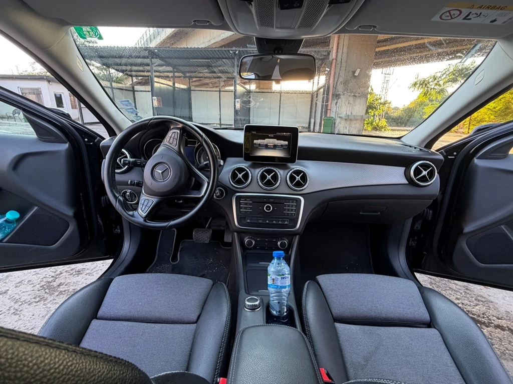 Mercedes-Benz GLA 200 4MATIC, снимка 4 - Автомобили и джипове - 56142061