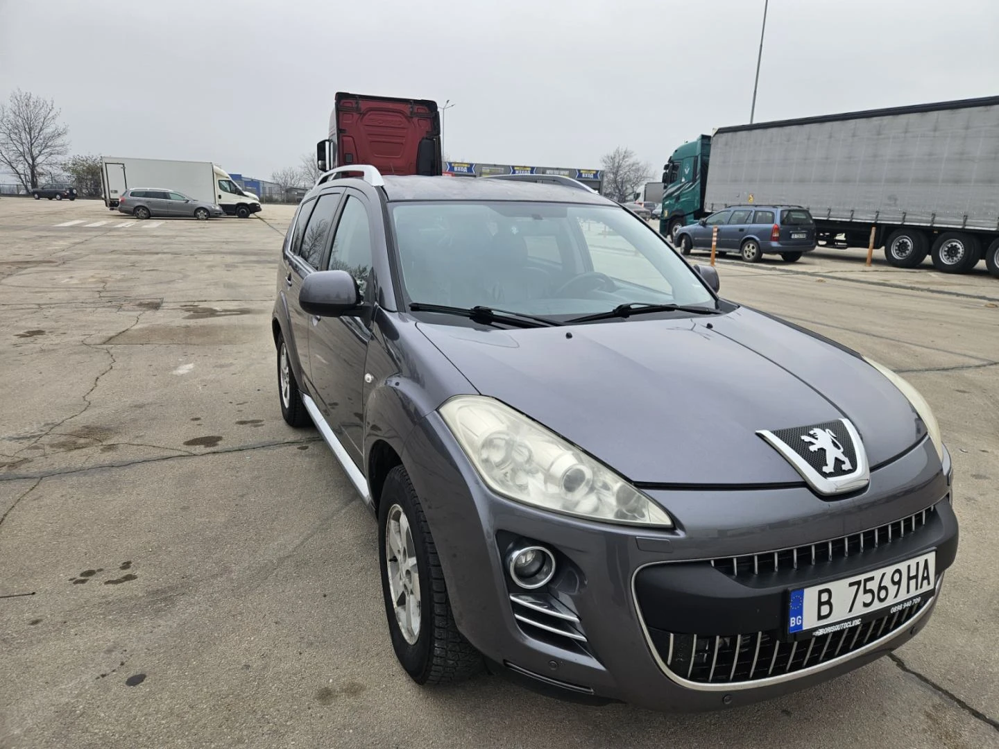 Peugeot 4007, снимка 9 - Автомобили и джипове - 56374738
