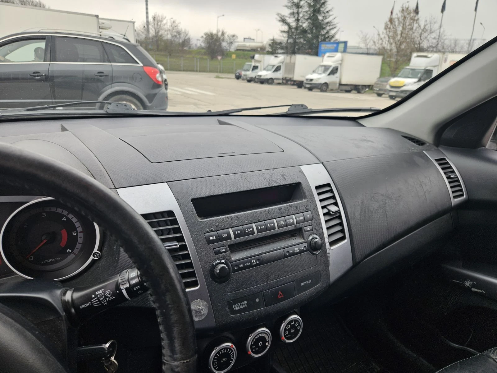Peugeot 4007, снимка 4 - Автомобили и джипове - 56374738