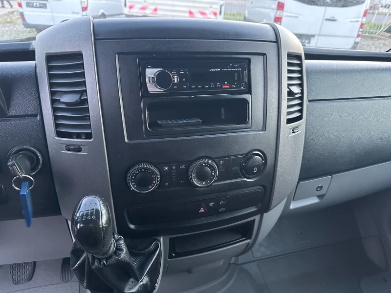 Mercedes-Benz Sprinter 313 7места/клима/темпомат, снимка 5 - Бусове и автобуси - 52623641