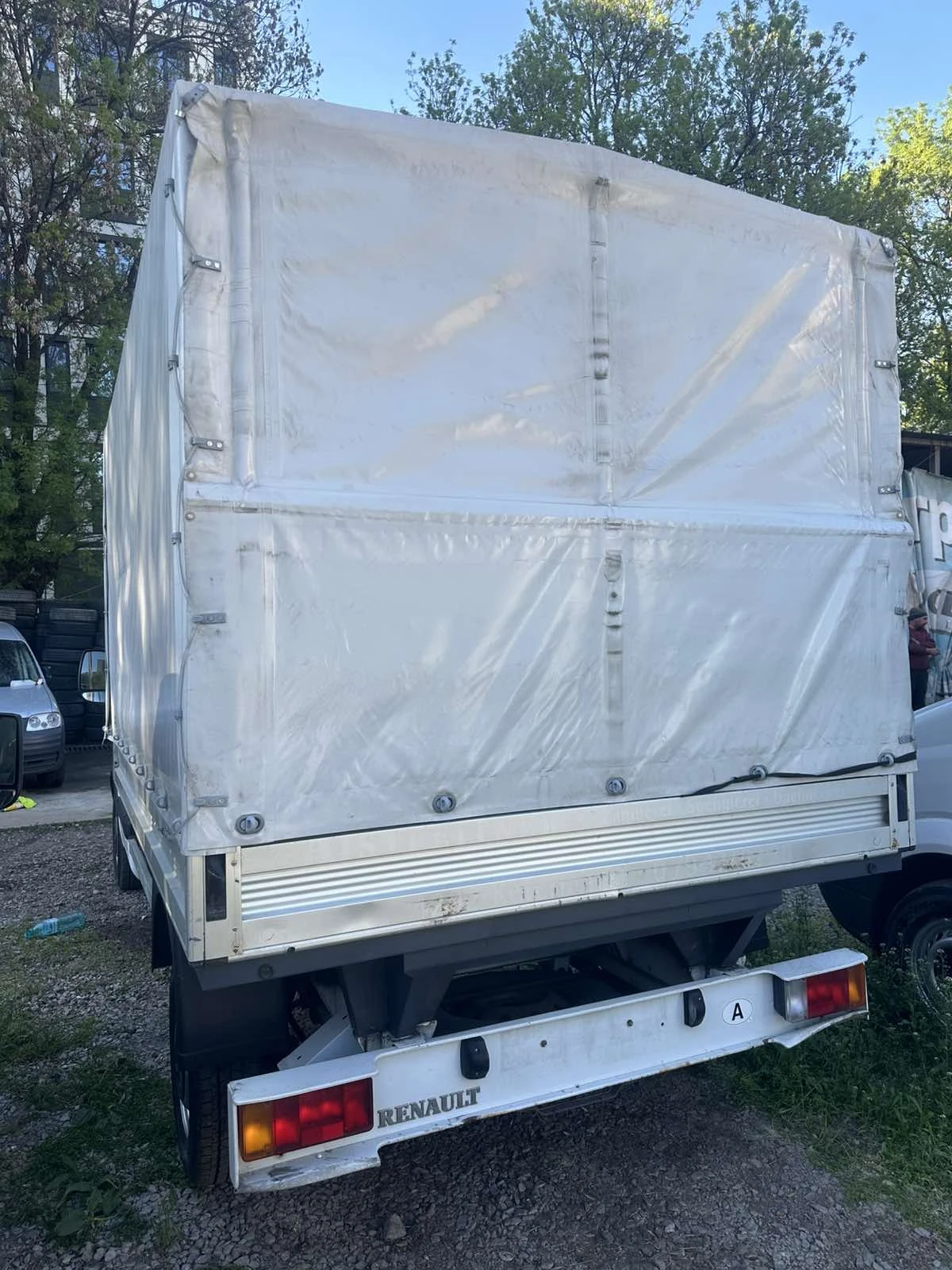 Renault Master 2.5dci - изображение 7
