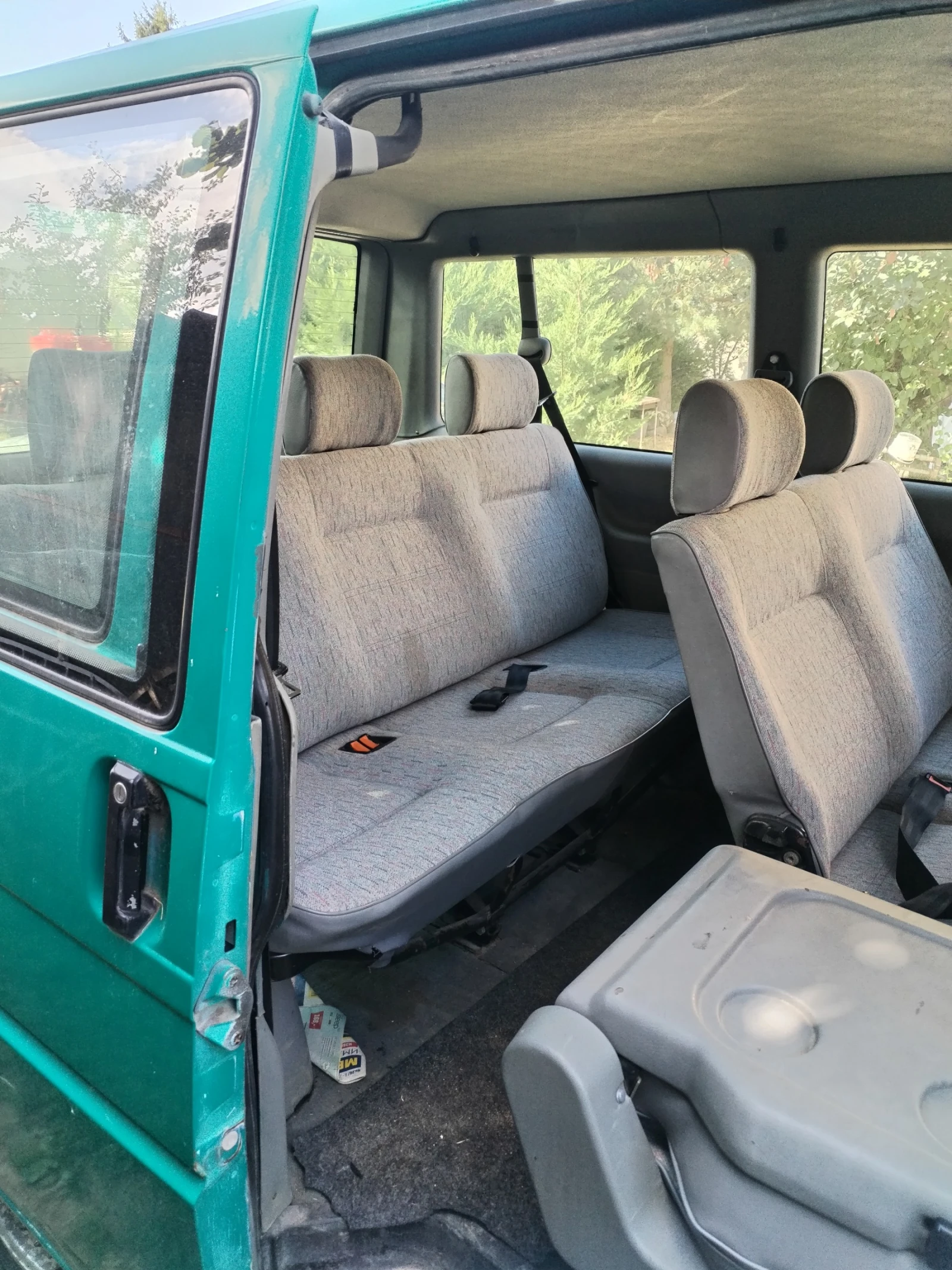 VW Caravelle, снимка 9 - Бусове и автобуси - 55420208