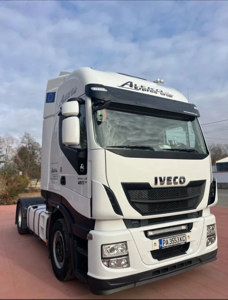 Iveco Stralis влекач, снимка 2 - Камиони - 48962687