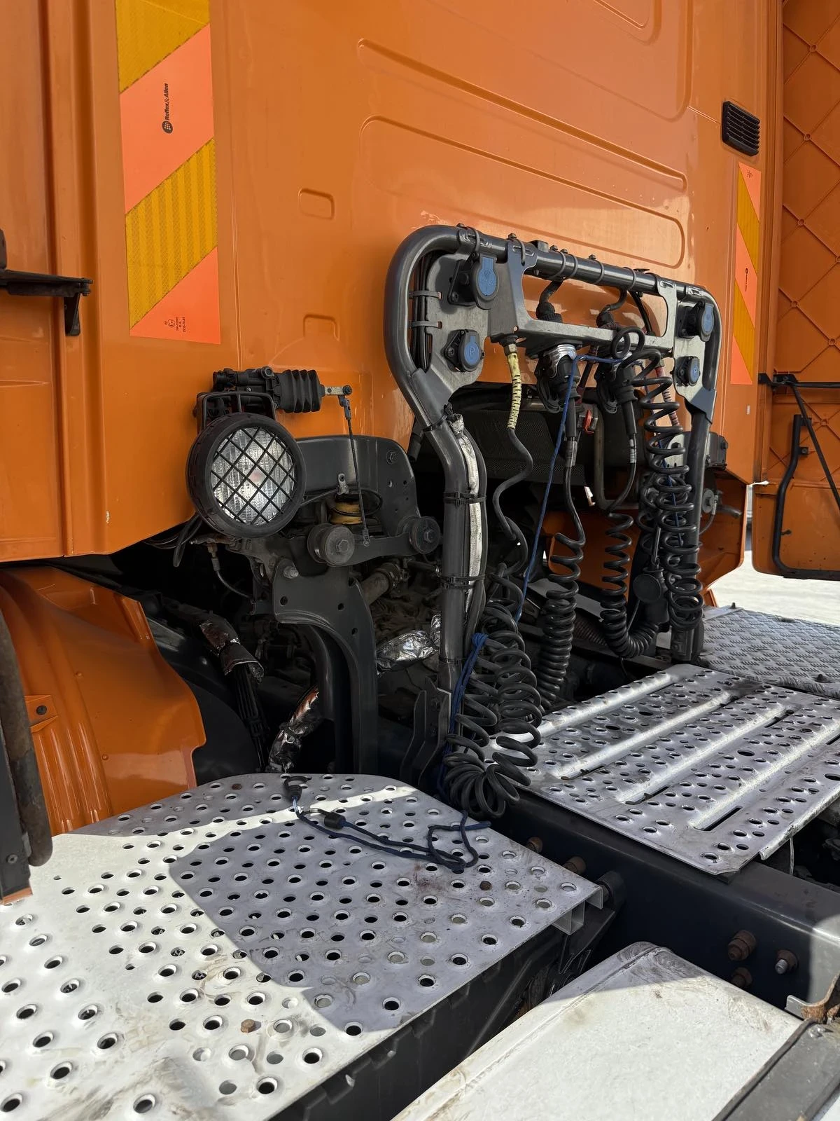 Scania R 450  - изображение 6