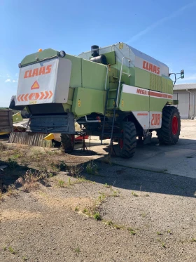 Комбайн Claas Mega 208, снимка 4